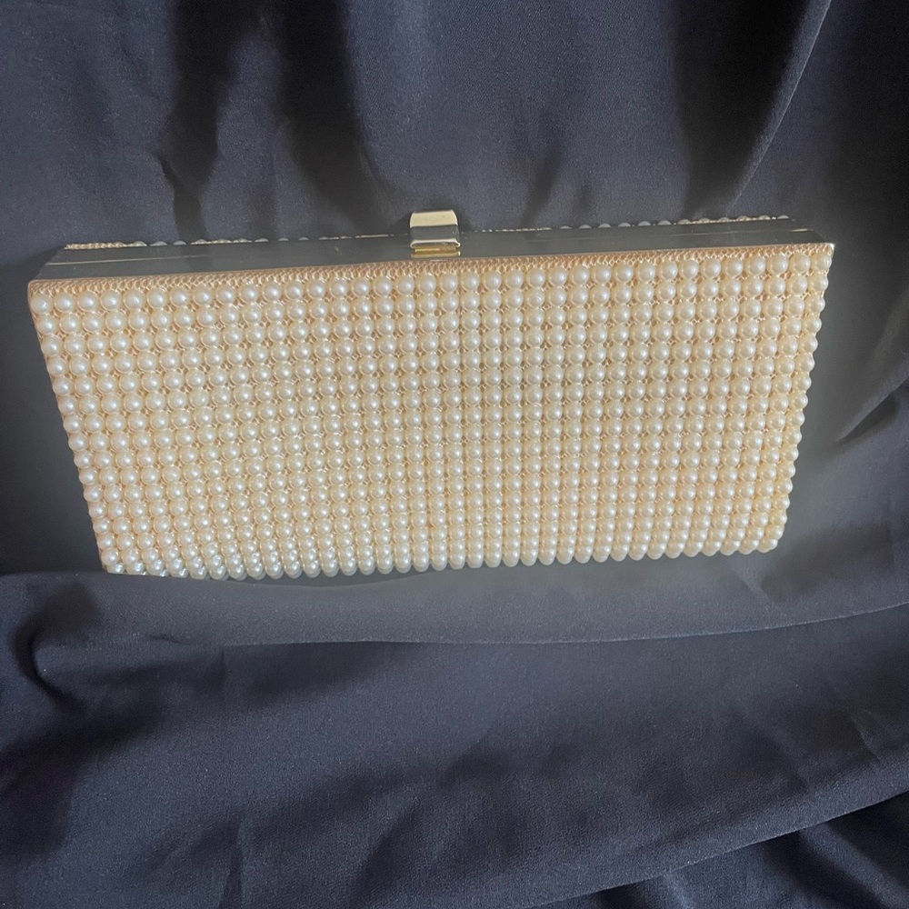 Vintage Beige Pearl Beaded  Clutch Purse